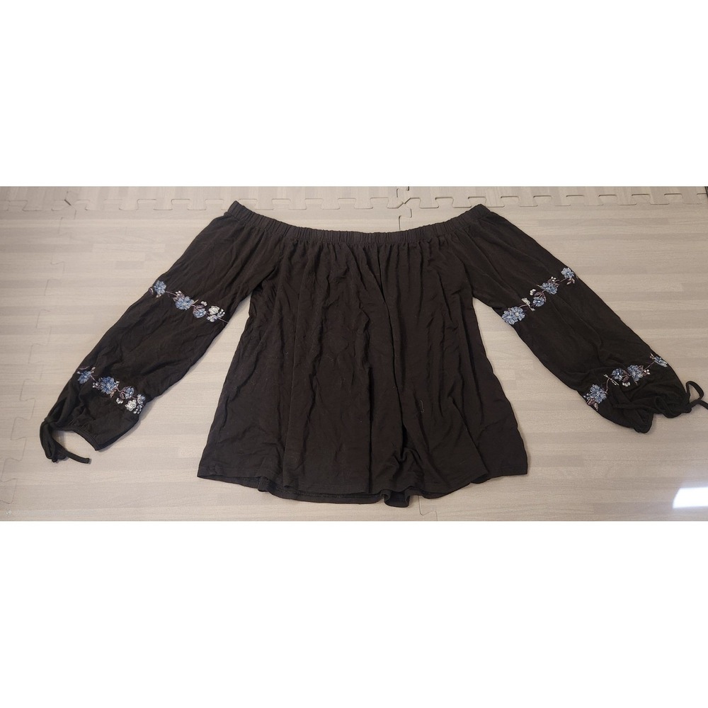 American‎ Eagle Embroidered Off The Shoulder Top Black Floral Long Sleeve Large